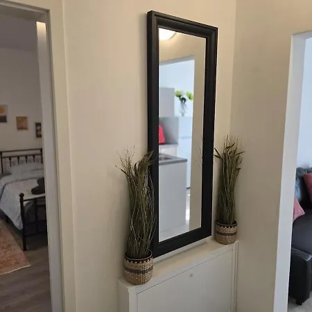 Barje Ii, Bright&sunny, Private Parking Apartment *