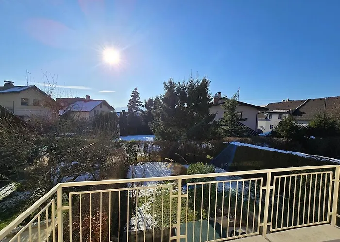 Barje Ii, Bright&sunny, Private Parking *