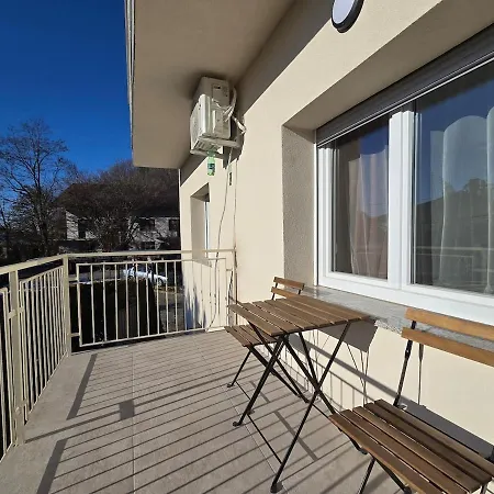 Barje Ii, Bright&sunny, Private Parking *