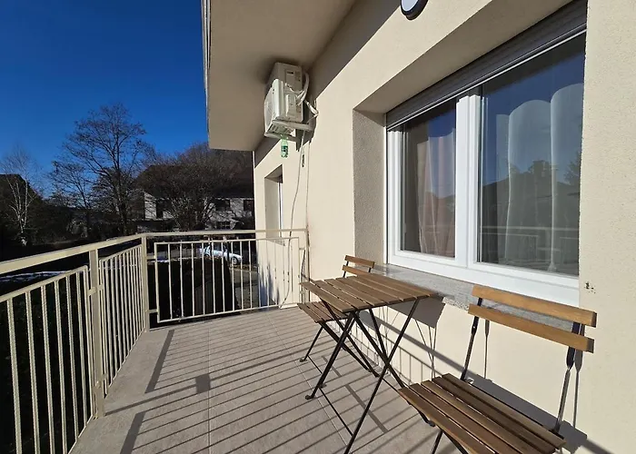 Barje Ii, Bright&sunny, Private Parking *